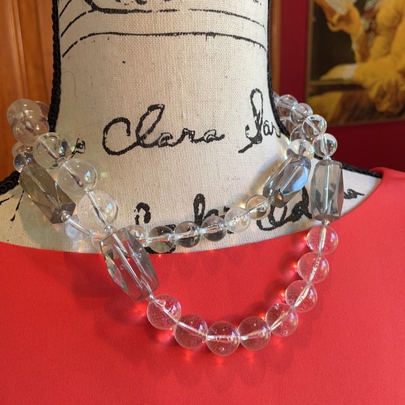 Lucite clear beaded 36” necklace - Picture 2 of 8